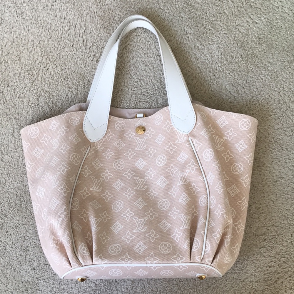 Louis Vuitton Tote